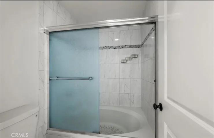 8 Mojo Court, Newport Beach, California 92663