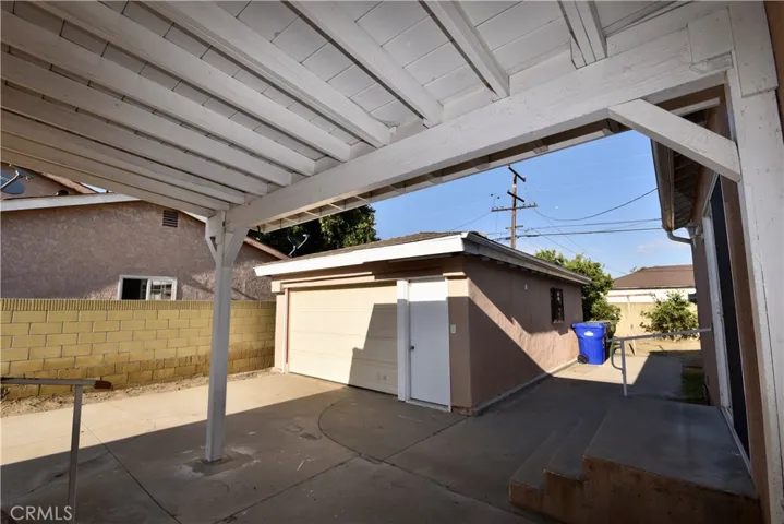 nice rear patio