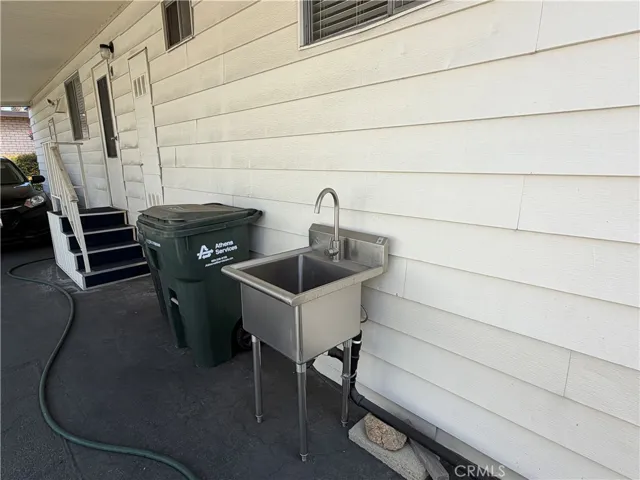 840 E Foothill 142, Azusa, California 91702
