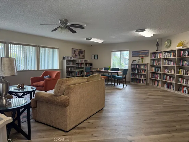 840 E Foothill 142, Azusa, California 91702