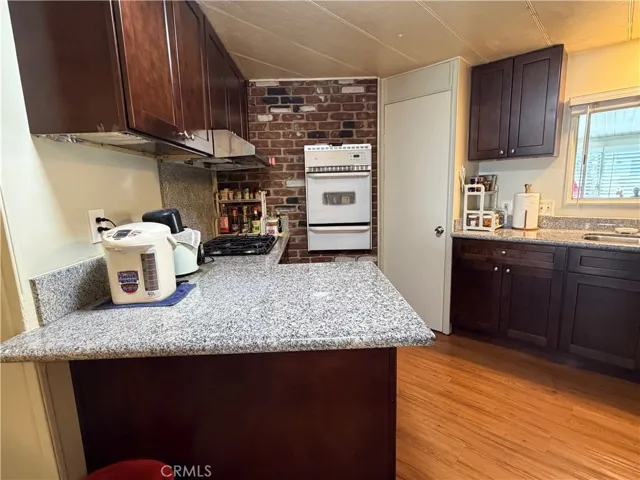 840 E Foothill 142, Azusa, California 91702