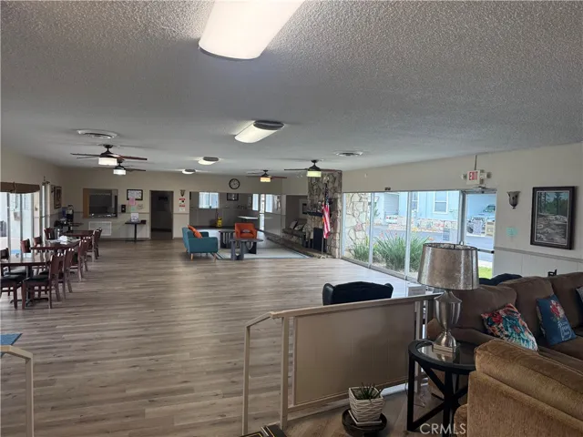 840 E Foothill 142, Azusa, California 91702