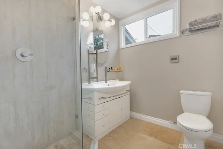 Bethroom 2