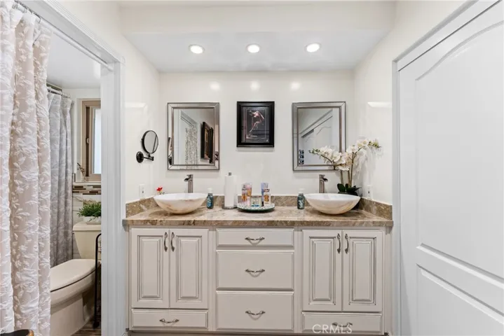 134 Oak Forest Circle, Glendora, California 91741