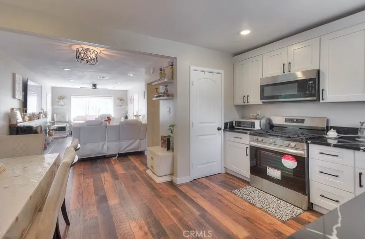 2803 Ladera Road, San Bernardino, California 92405