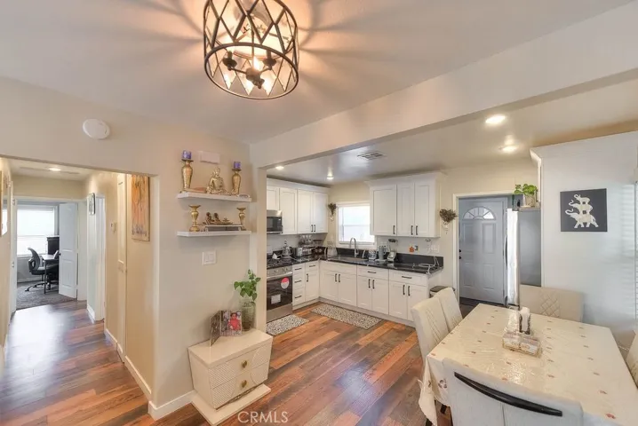 2803 Ladera Road, San Bernardino, California 92405