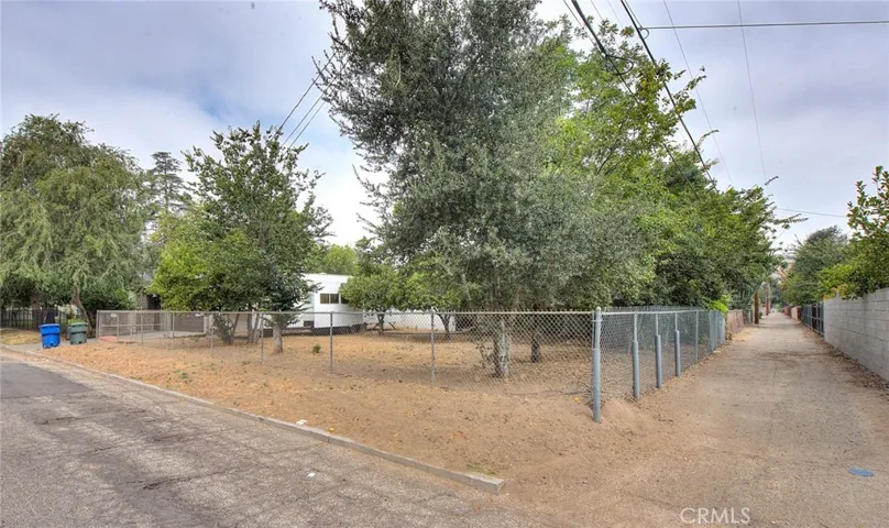 2803 Ladera Road, San Bernardino, California 92405