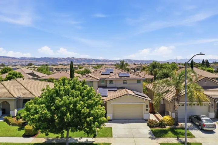 9732 Zuni Lane, Gilroy, California 95020