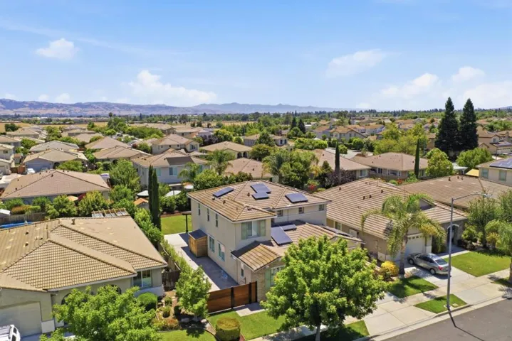 9732 Zuni Lane, Gilroy, California 95020