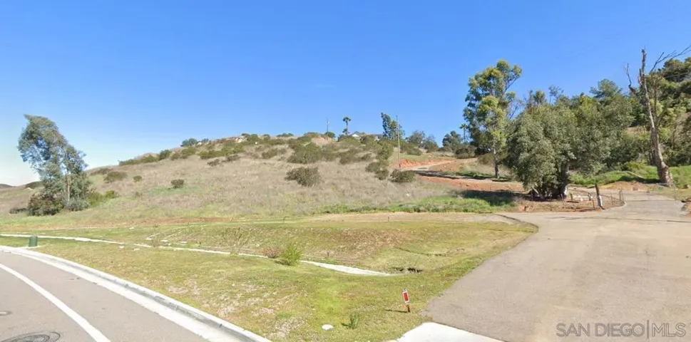 0 Country Club Dr, Escondido, California 92029
