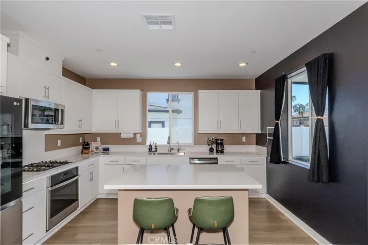 30876 Douglas Crest Circle, Menifee, California 92584