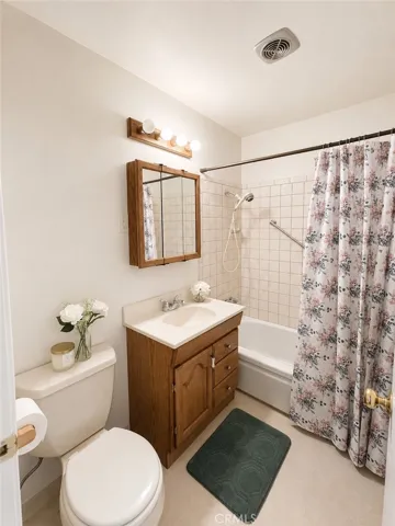 9917 Mina Avenue, Whittier, California 90605