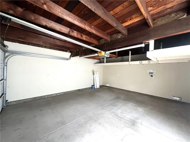 9917 Mina Avenue, Whittier, California 90605