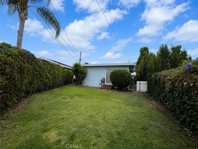 9917 Mina Avenue, Whittier, California 90605