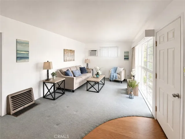 9917 Mina Avenue, Whittier, California 90605