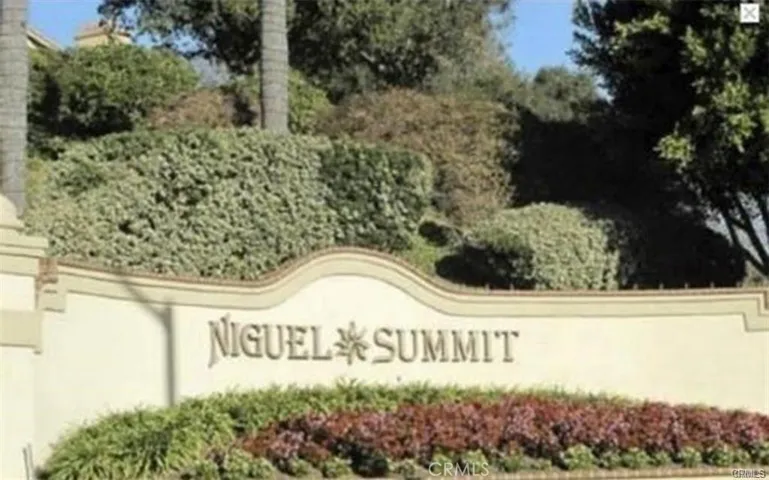 Niguel Summit