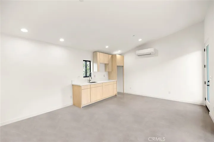 adu