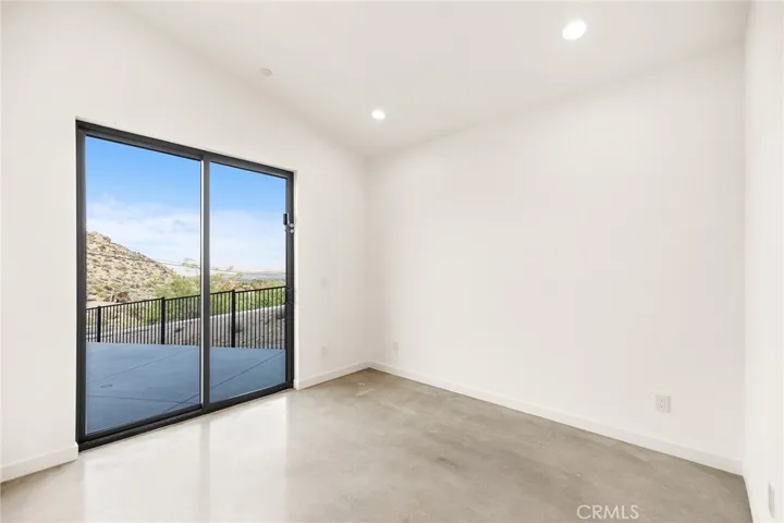 6218 Farrelo Road, Yucca Valley, California 92284