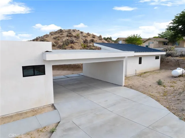 6218 Farrelo Road, Yucca Valley, California 92284