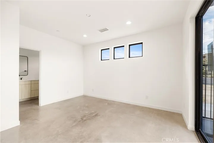 6218 Farrelo Road, Yucca Valley, California 92284