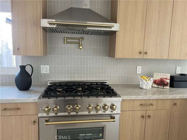 4119 Don Jose, Los Angeles, California 90008