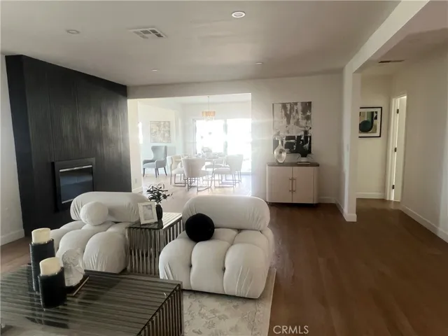 4119 Don Jose, Los Angeles, California 90008