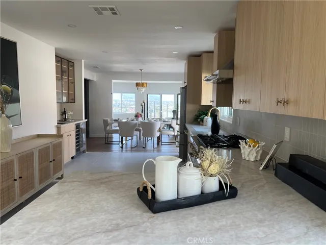 4119 Don Jose, Los Angeles, California 90008