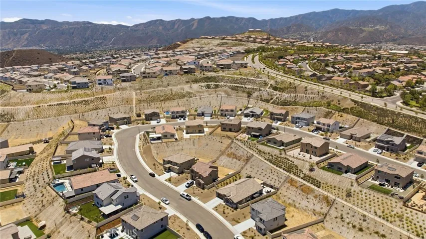 4139 Pioneer Lane, Lake Elsinore, California 92530