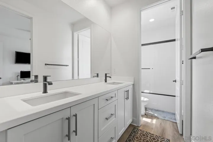 2366 Calle Grandon, Chula Vista, California 91913
