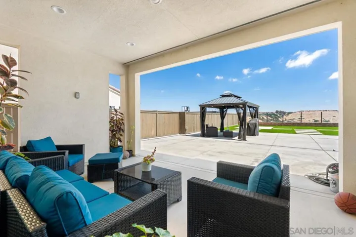 2366 Calle Grandon, Chula Vista, California 91913