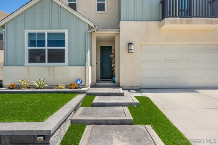 2366 Calle Grandon, Chula Vista, California 91913