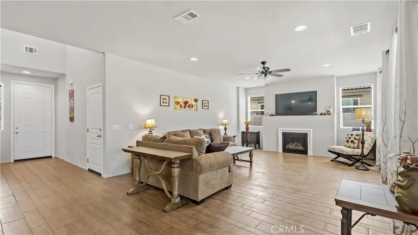 29270 St Andrews, Lake Elsinore, California 92530