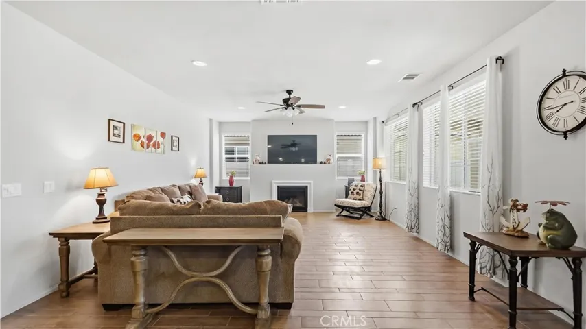 29270 St Andrews, Lake Elsinore, California 92530