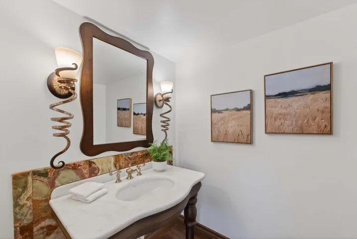 41 South Circle, Santa Cruz, California 95060
