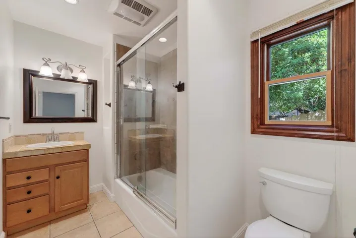 41 South Circle, Santa Cruz, California 95060