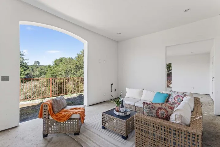 41 South Circle, Santa Cruz, California 95060
