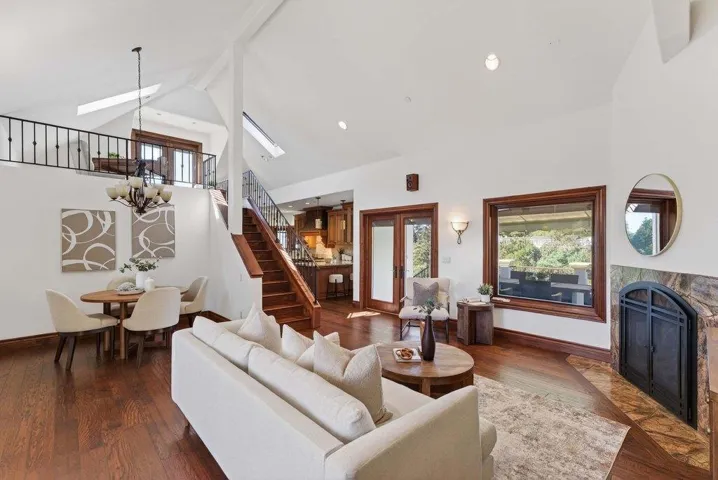 41 South Circle, Santa Cruz, California 95060