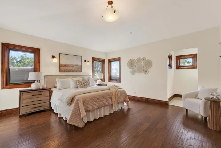 41 South Circle, Santa Cruz, California 95060