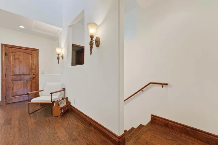 41 South Circle, Santa Cruz, California 95060