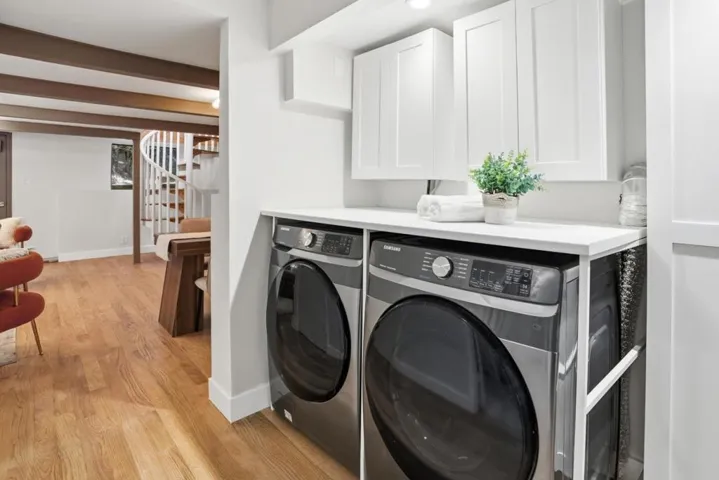 24250 Glenwood Drive, Los Gatos, California 95033