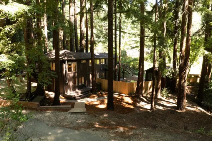 24250 Glenwood Drive, Los Gatos, California 95033