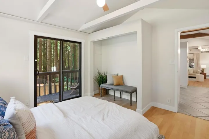24250 Glenwood Drive, Los Gatos, California 95033