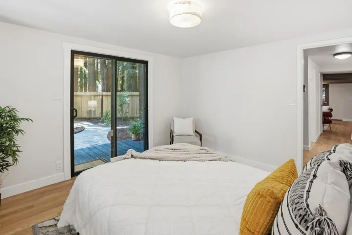 24250 Glenwood Drive, Los Gatos, California 95033