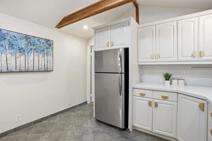 24250 Glenwood Drive, Los Gatos, California 95033