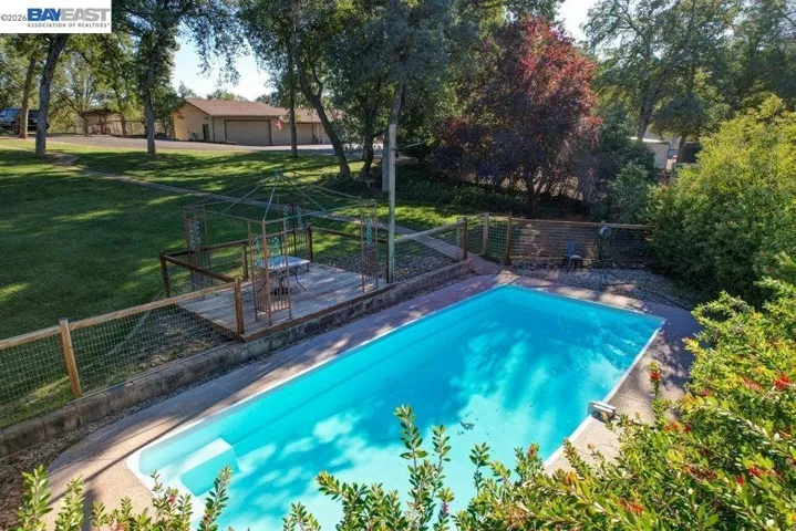 19650 Russell, Cottonwood, California 96022
