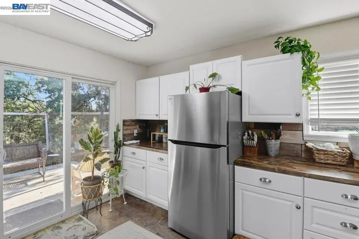 19650 Russell, Cottonwood, California 96022