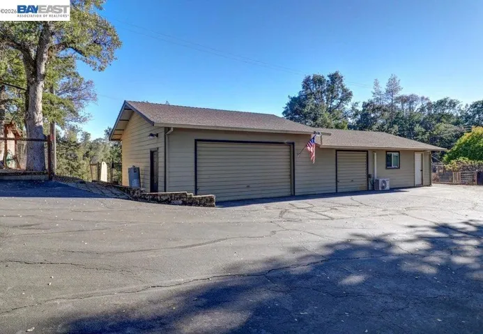 19650 Russell, Cottonwood, California 96022