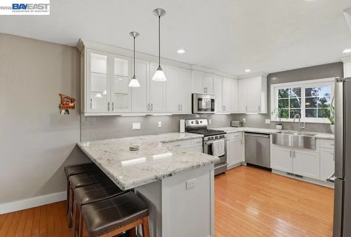 Spaciouse Kitchen