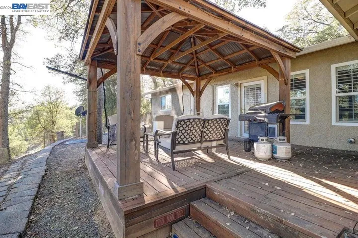 19650 Russell, Cottonwood, California 96022