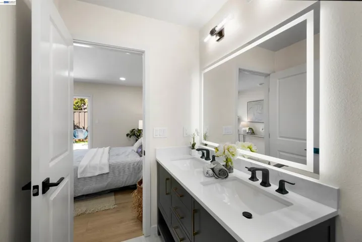 31265 Lily St, Union City, California 94587